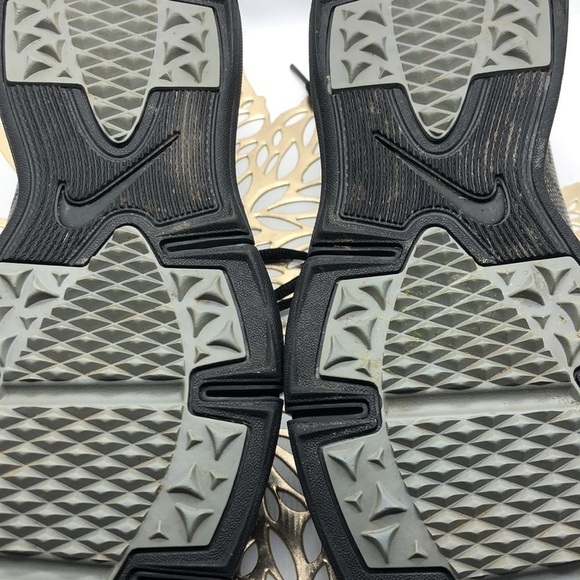 Men’s Nike Golf Shoes Black with Silver Swish Size 9.5 - Picture 9 of 9